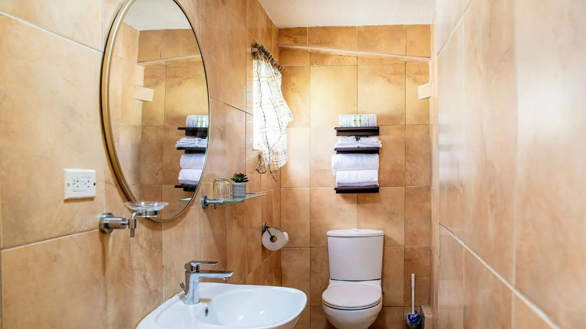 Carambola Hotel With Pool Access, Steps To Beach Christ Church