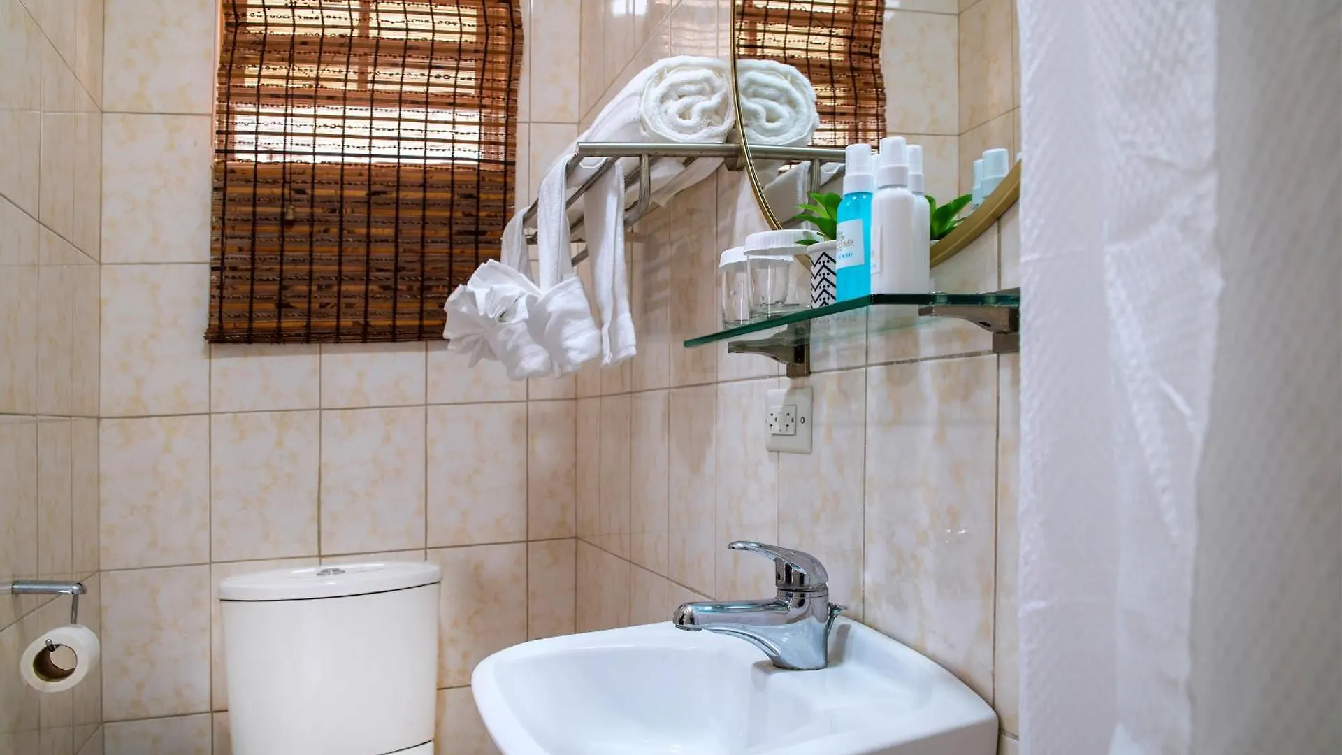 Carambola Hotel With Pool Access, Steps To Beach Christ Church Barbados