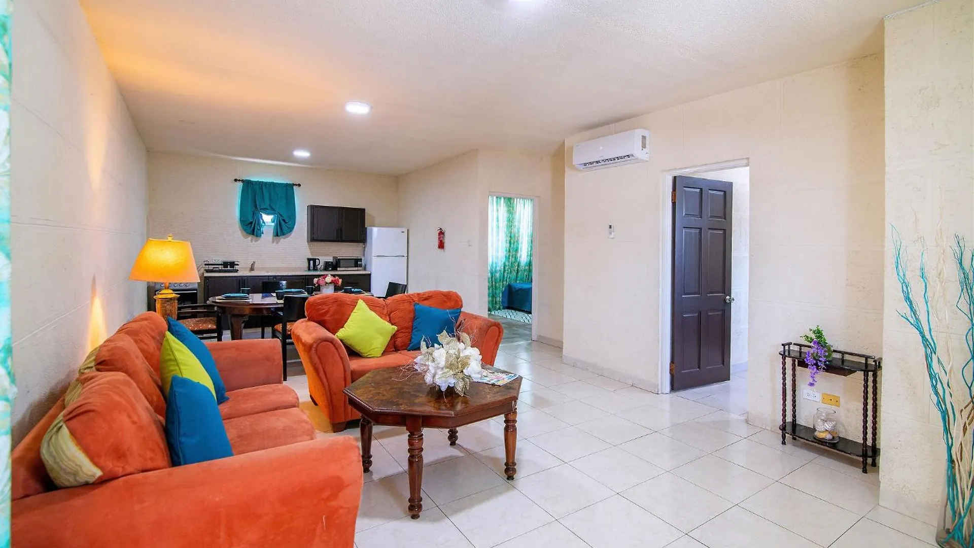 Carambola Hotel With Pool Access, Steps To Beach Christ Church Apartment